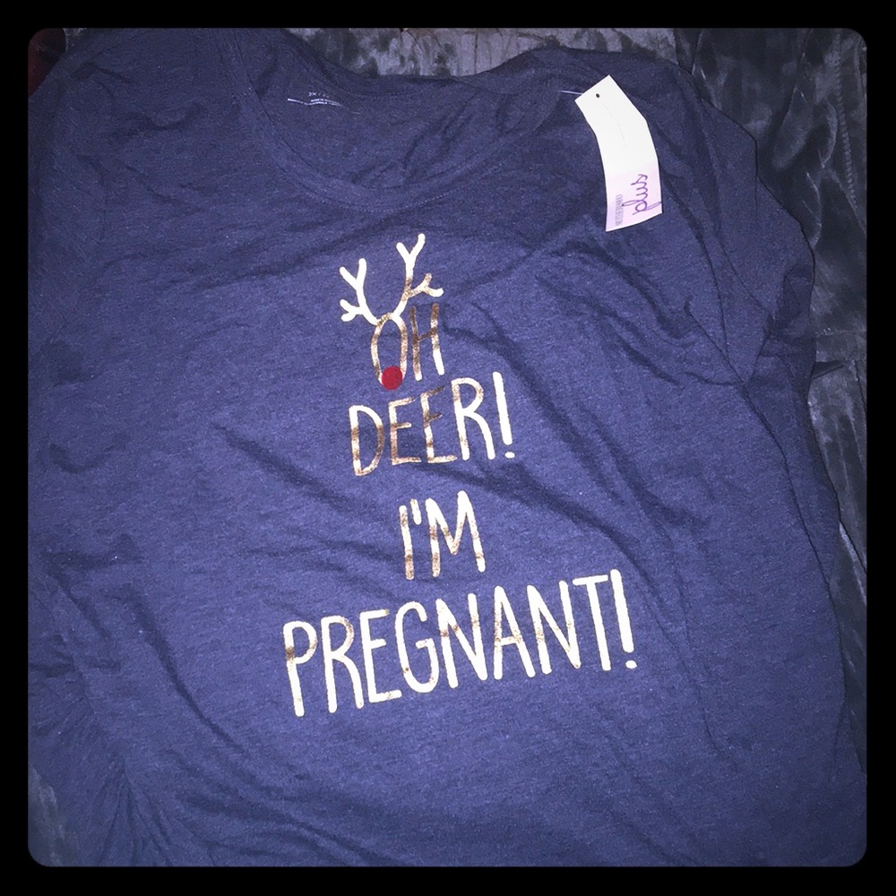 2xl maternity Christmas shirt with tags